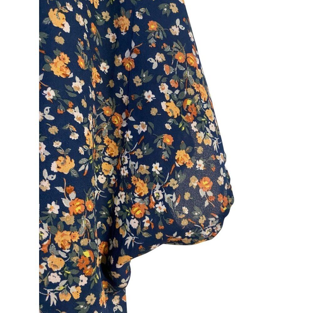 West K Top Women's XL Blue Floral Print Short Sleeve Faux Wrap Boho Peasant Boxy - Picture 11 of 16